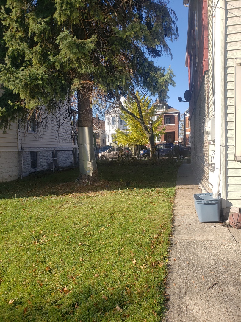 2809 S Keeler Avenue, Chicago IL 60623 Dream Town Real Estate