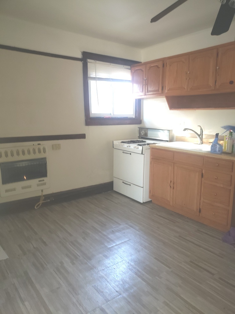 2809 S Keeler Avenue, Chicago IL 60623 Dream Town Real Estate