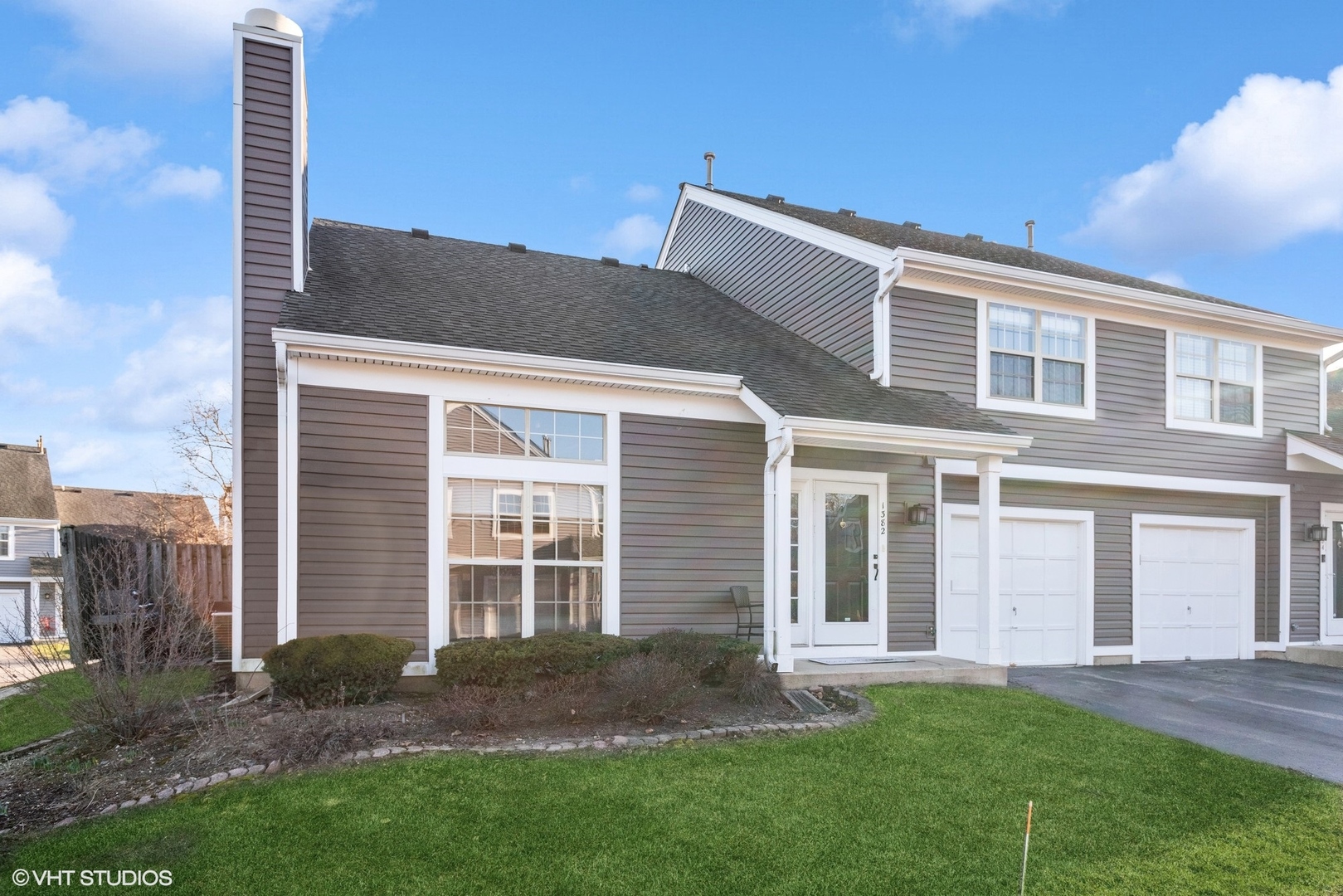 1382 N Knollwood Drive, Palatine IL 60067 Dream Town Real Estate