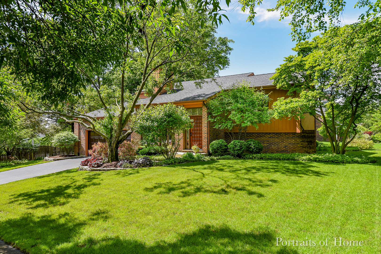 Photo of 1005 Springhill NAPERVILLE  60563