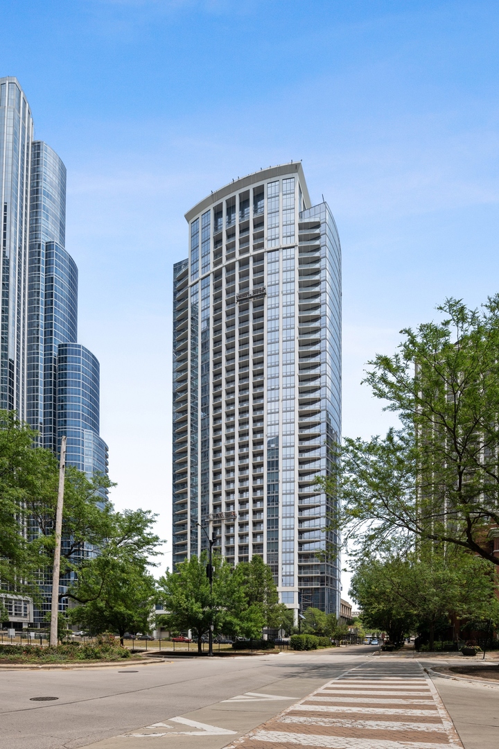 Museum Park Chicago Condos For Sale