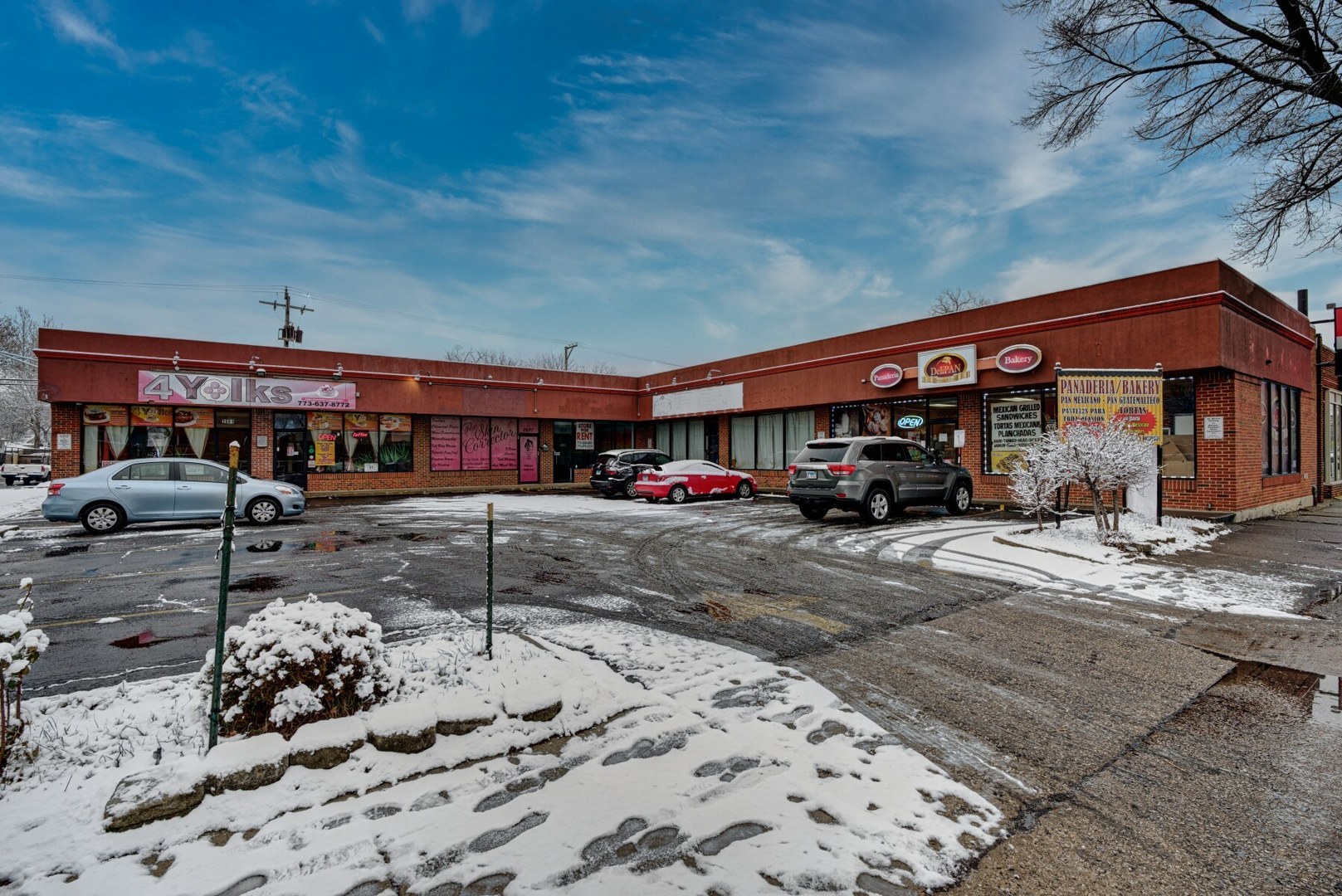 Commercial Commercial in Montclare