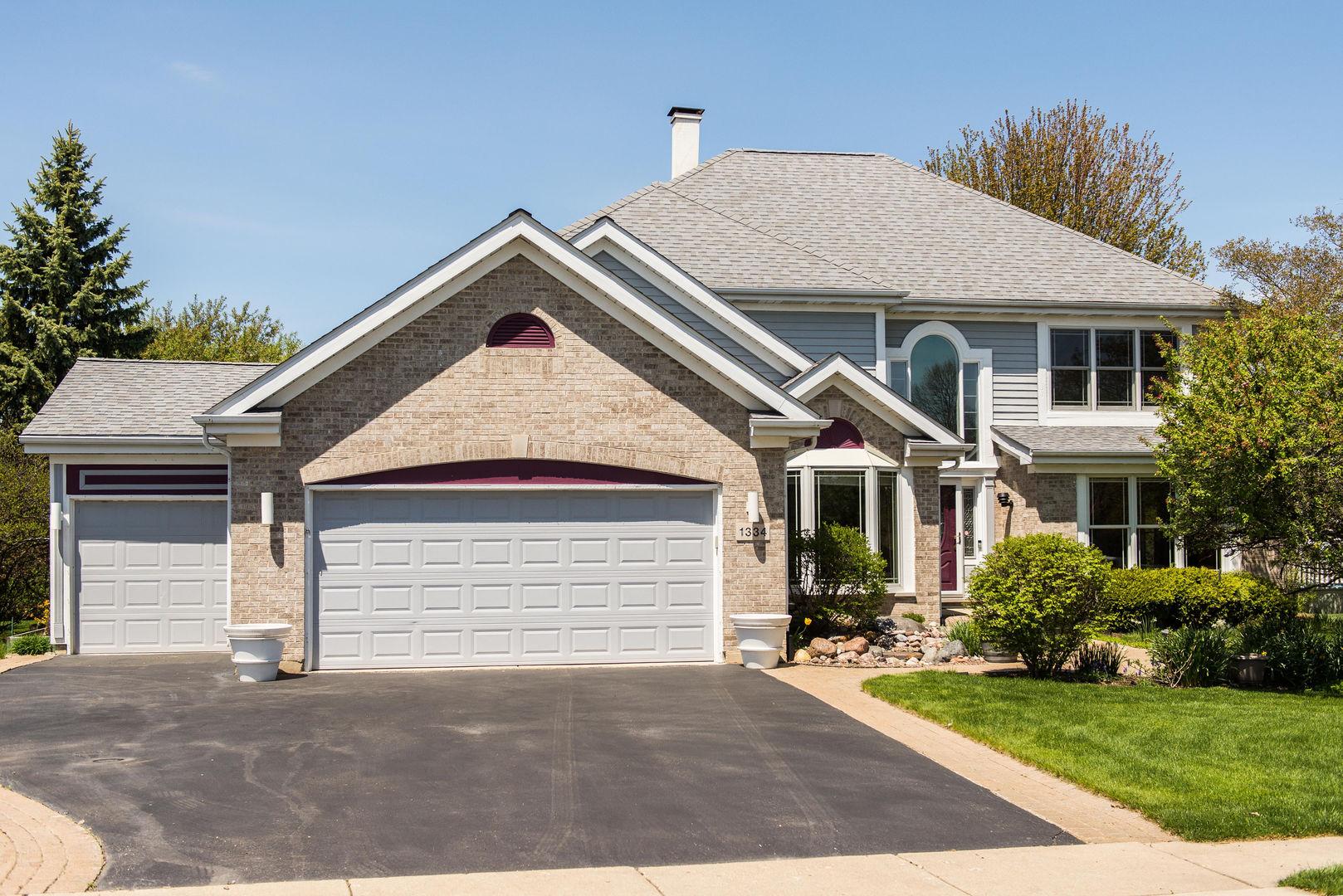 Woodland Hills in Bartlett IL Homes for Sale Woodland Hills in