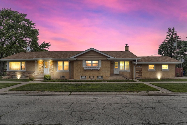 homes for sale in oak lawn il