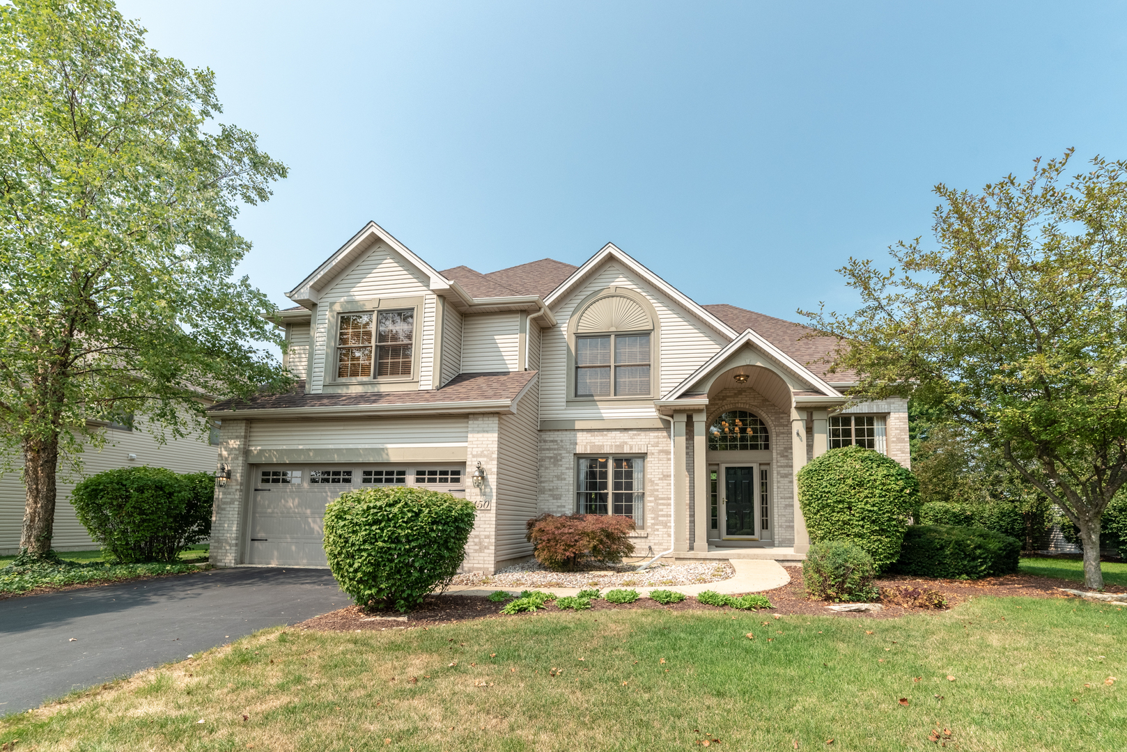 Moose Lake Estates in North Aurora IL Homes for Sale Moose Lake Estates in North Aurora Real