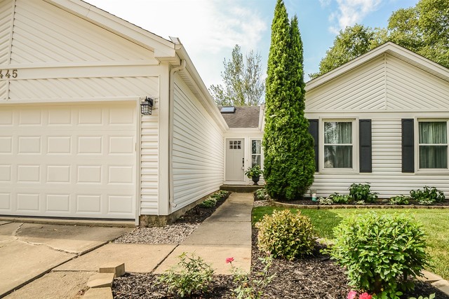 445 CAREN Drive