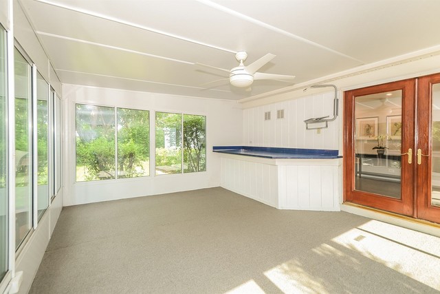 445 CAREN Drive