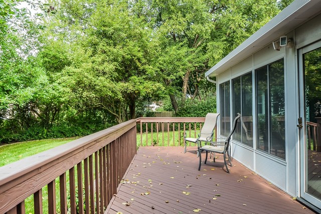 445 CAREN Drive