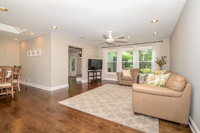 445 CAREN Drive