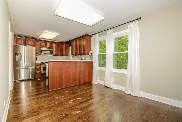 445 CAREN Drive