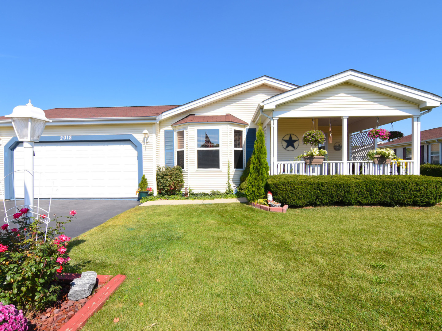 Saddlebrook Farms In Grayslake IL Homes For Sale Saddlebrook Farms In 