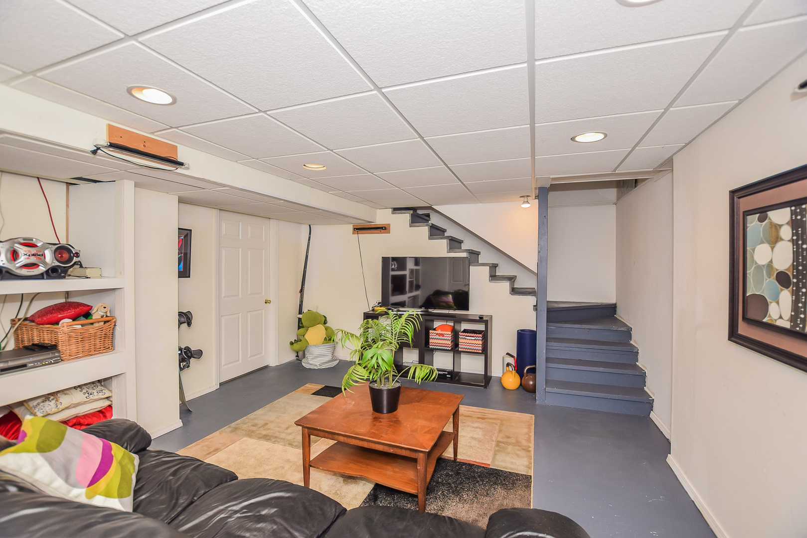 1517 Rose Boulevard