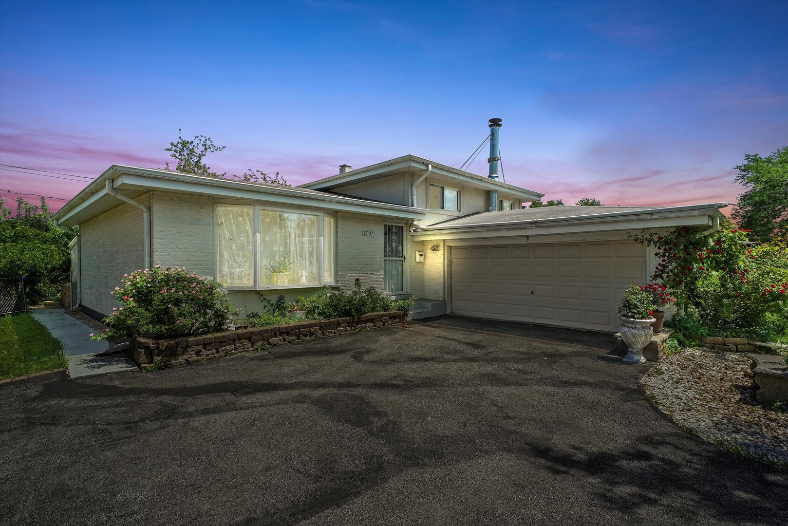 Hickory Hills IL Homes for Sale Hickory Hills Real Estate Bowers Realty Group