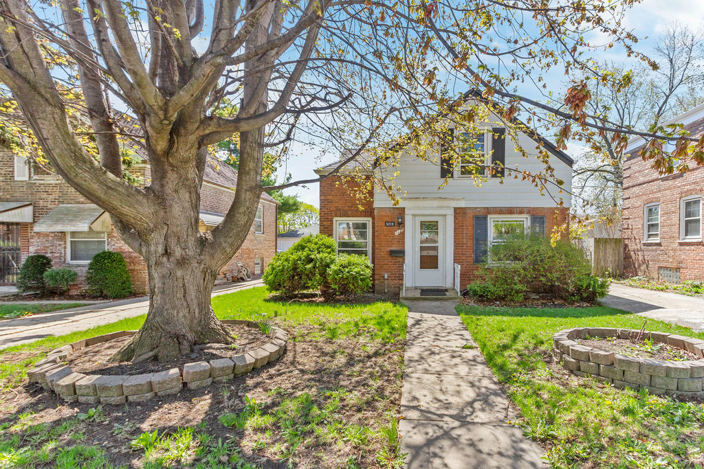 Clearing Real Estate & Clearing Chicago IL Homes For Sale Dream Town Realty