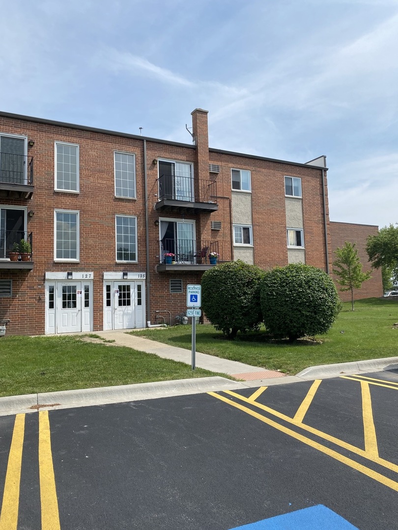 Carol Stream IL Homes for Sale Carol Stream Real Estate Bowers Realty Group