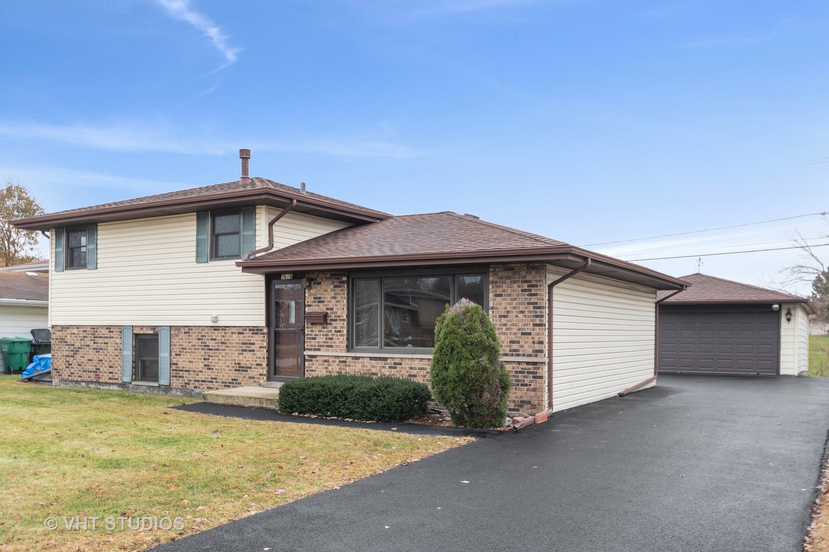 7619 170th Street Tinley Park IL 60477