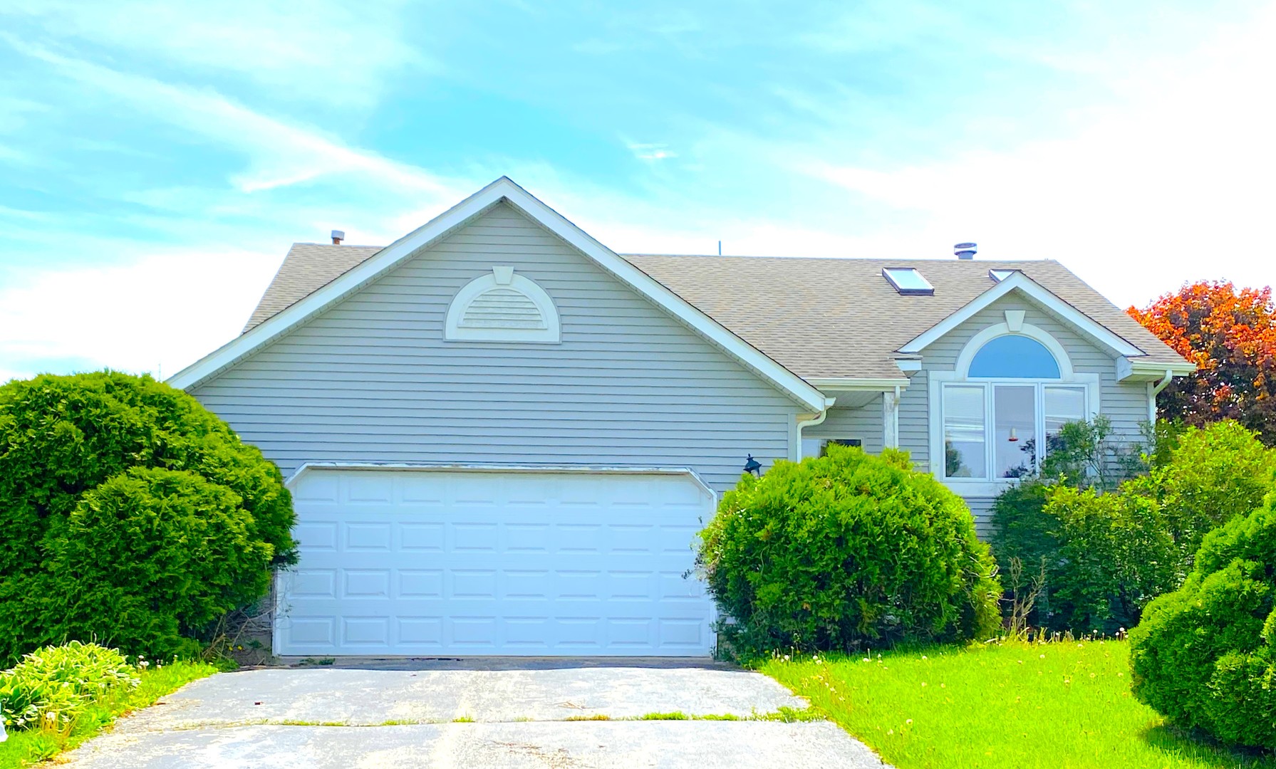 Candlewick Lake in Poplar Grove IL Homes for Sale Candlewick Lake in