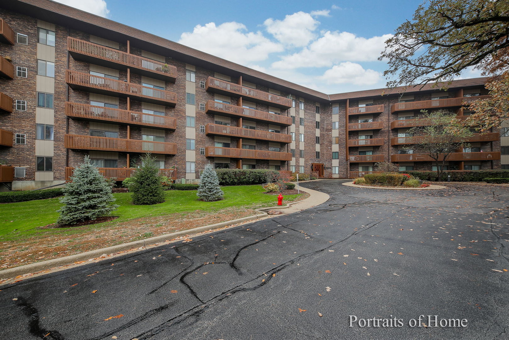 120 Lakeview 410, Bloomingdale, IL MLS 10917186 Berkshire