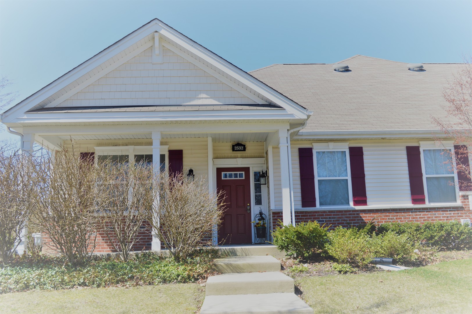 Traditions At Glen Flora in Waukegan IL Homes for Sale Traditions At