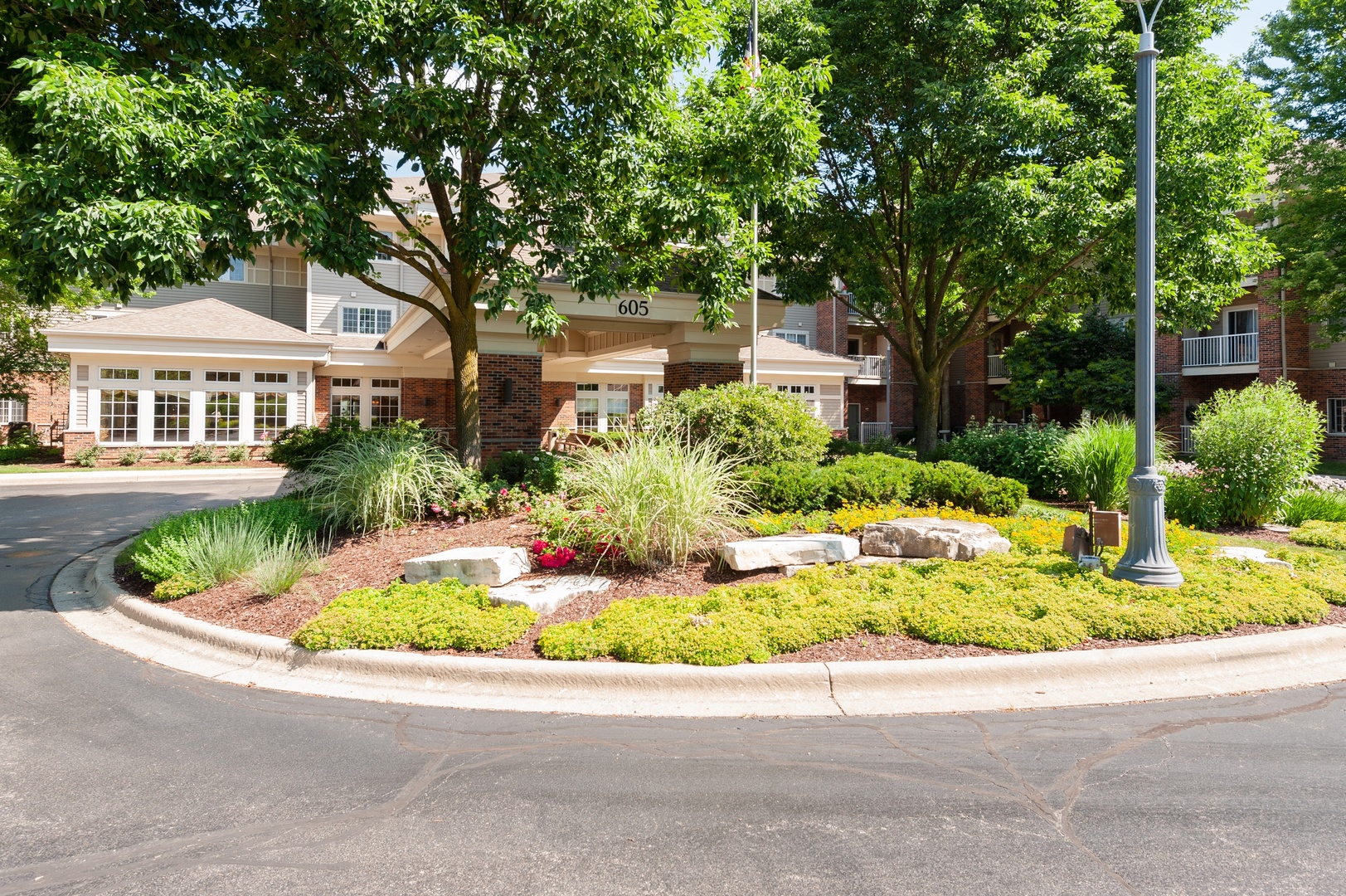 Village Green Of East Dundee in East Dundee IL Homes for Sale Village