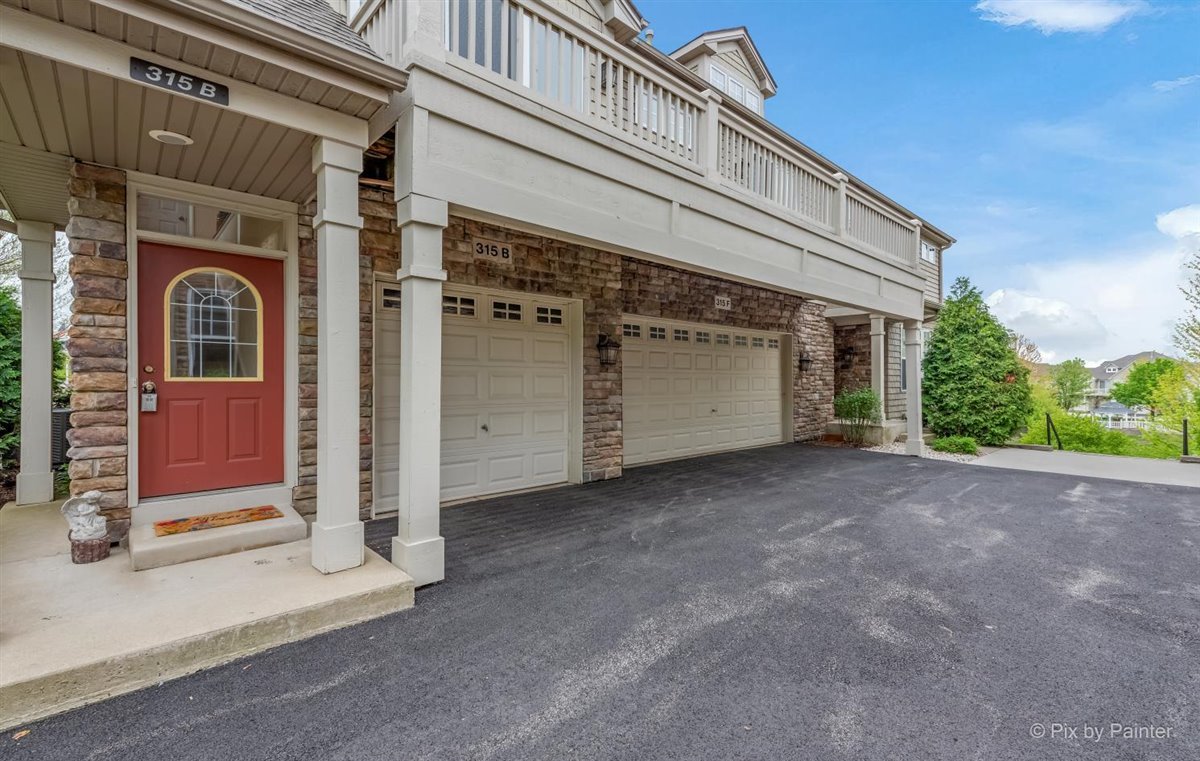 PropertyUP MLS 11076207 for sold 315 Hill Unit b Wauconda, Illinois