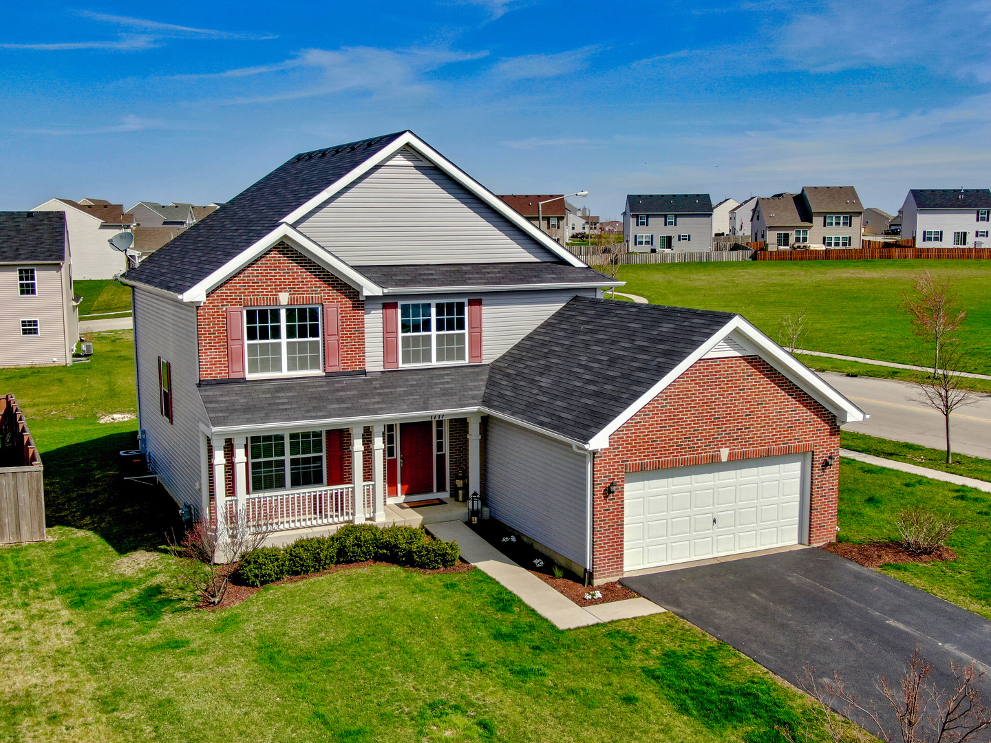 homes for sale in tonica il