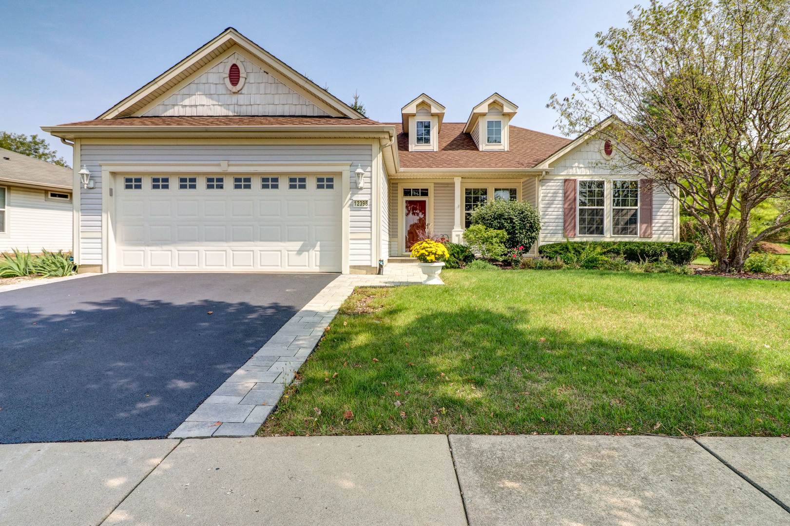 Del b Sun City in Huntley IL Homes for Sale Del b Sun City in