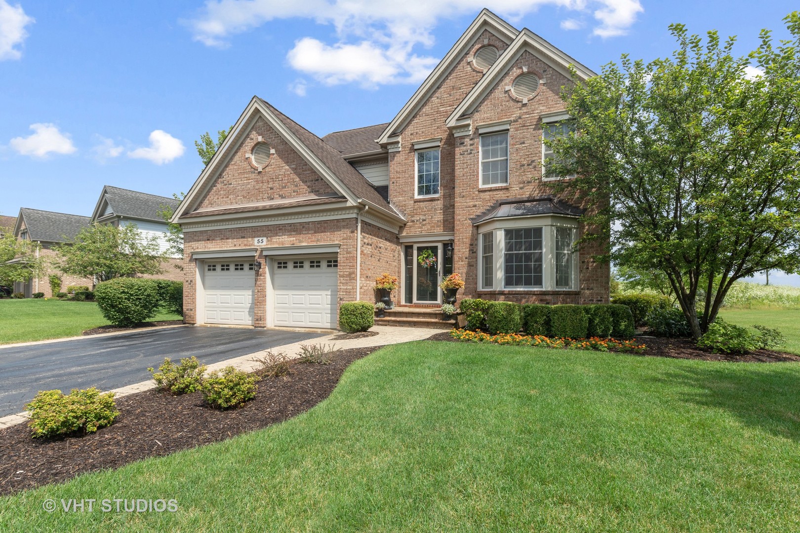 Hawthorn Woods Country Club in Hawthorn Woods IL Homes for Sale