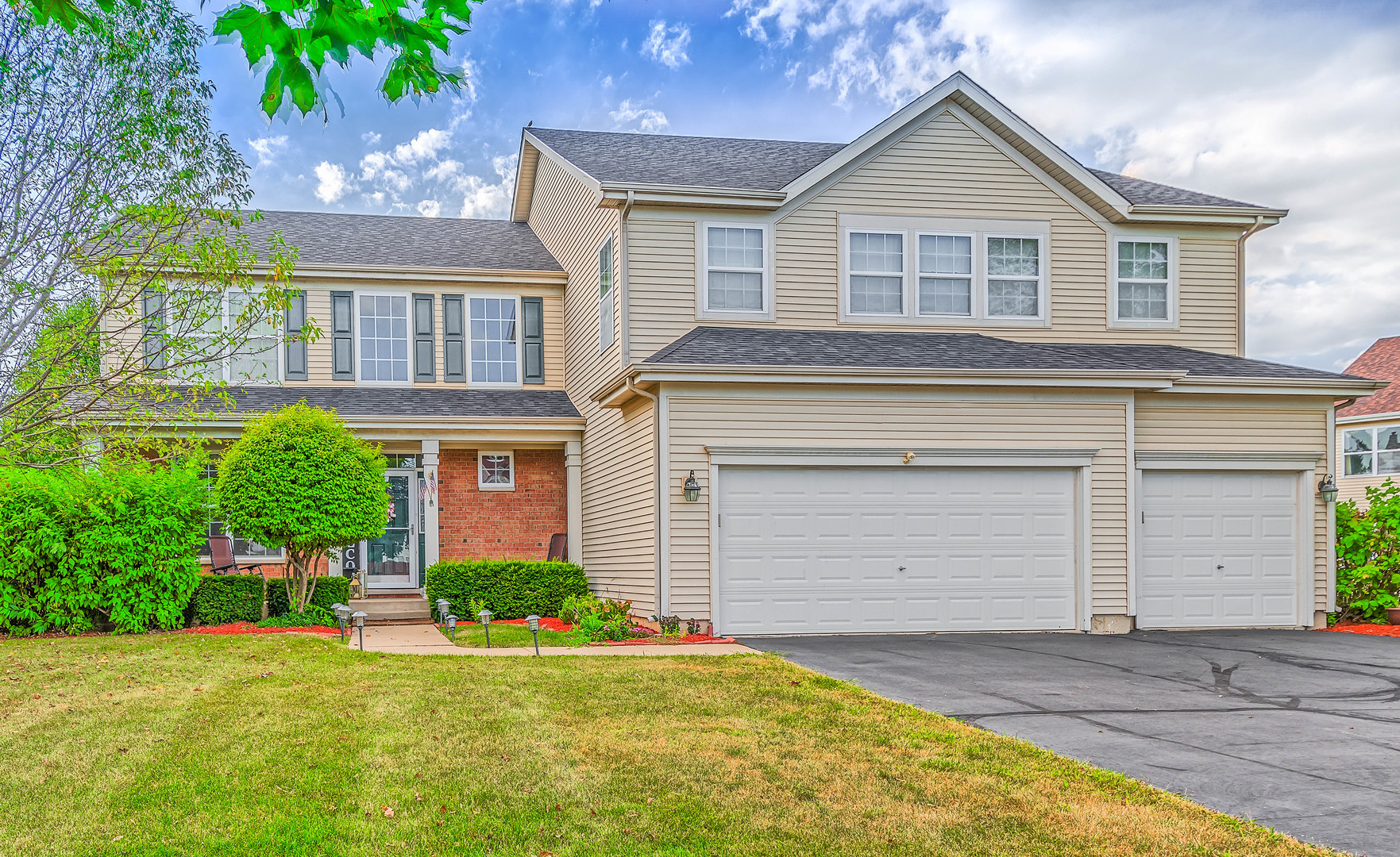 Herons Landing in Bartlett IL Homes for Sale Herons Landing in