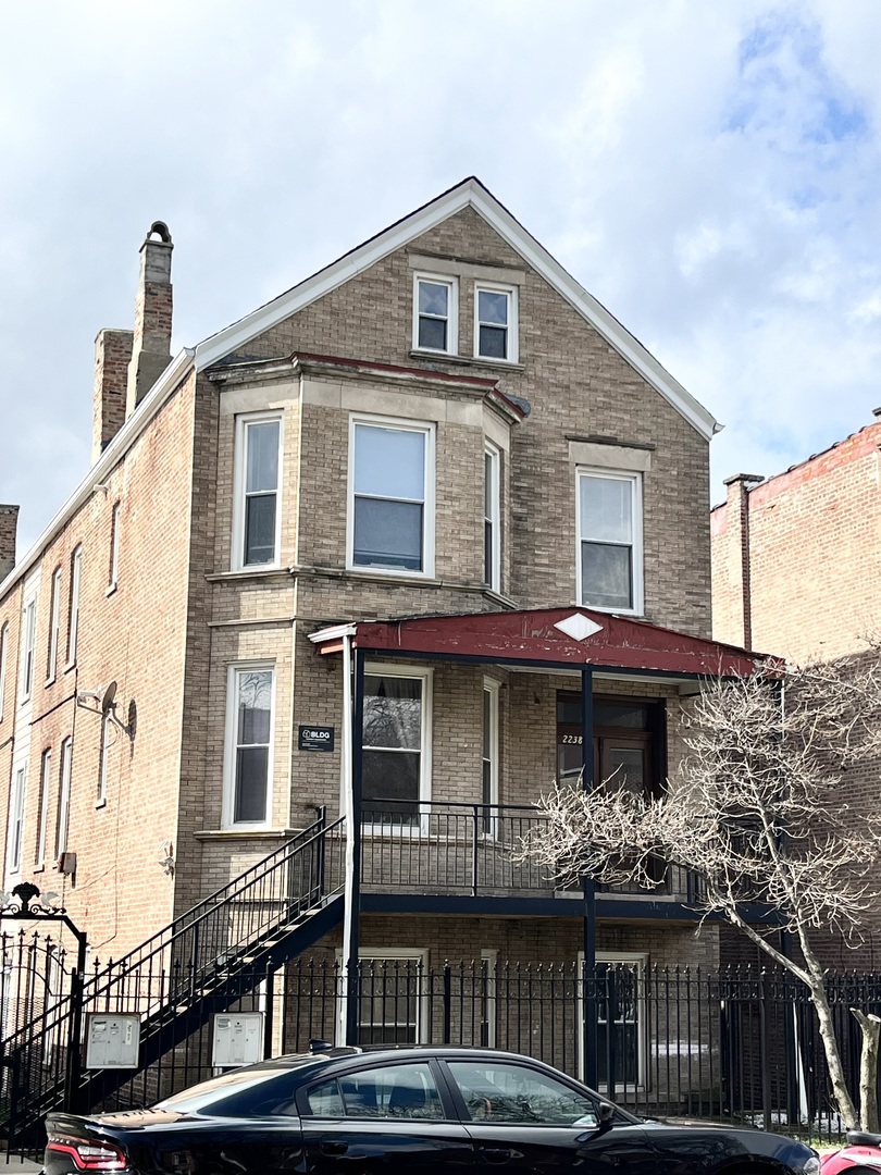 3 Apartment in South Lawndale