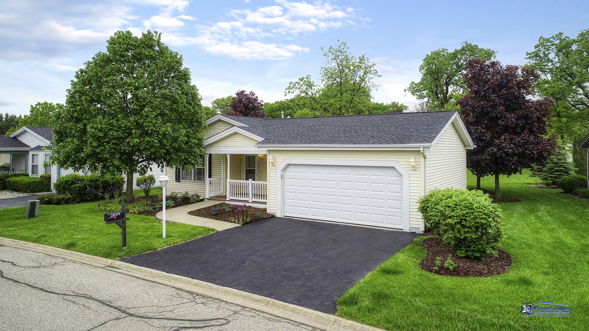 Saddlebrook Farms in Grayslake IL Homes for Sale Saddlebrook Farms in