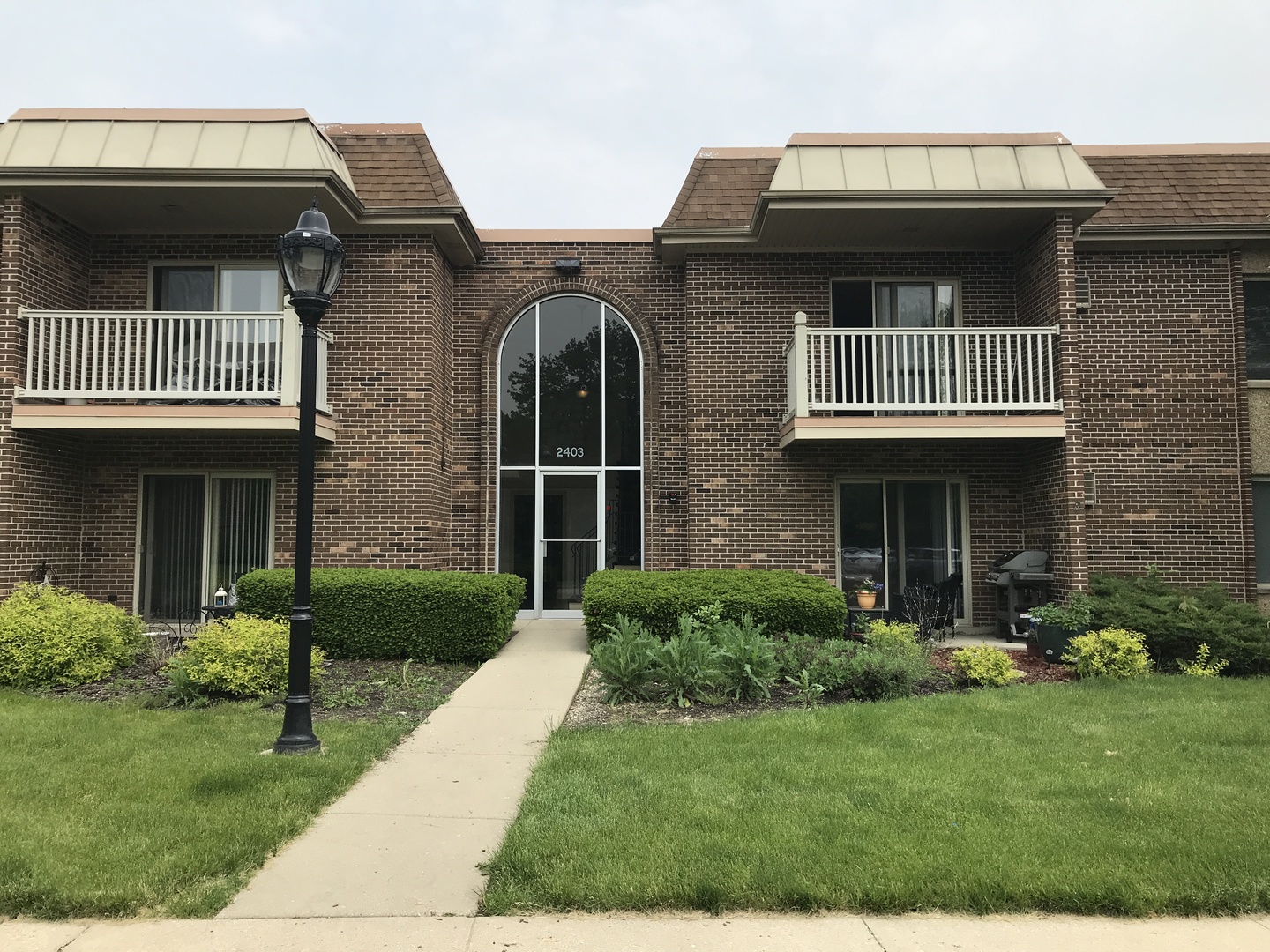 Greenbrier in Arlington Heights IL Homes for Sale Greenbrier in