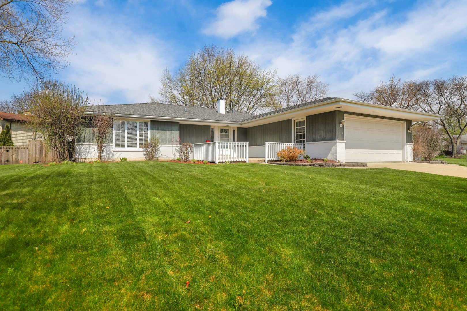 Butterfield West in Glen Ellyn IL Homes for Sale Butterfield West in