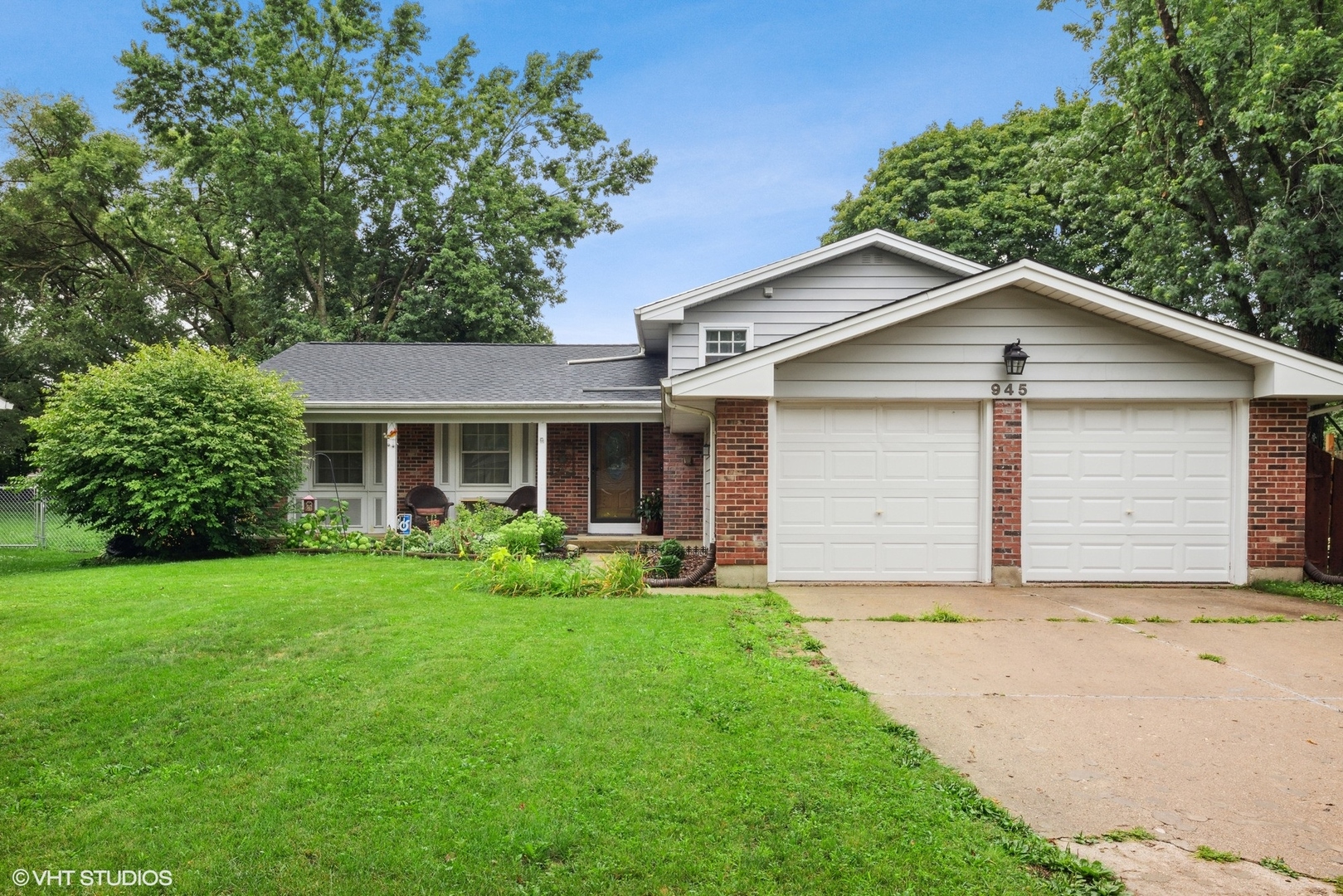 Coventry in Crystal Lake IL Homes for Sale Coventry in Crystal Lake