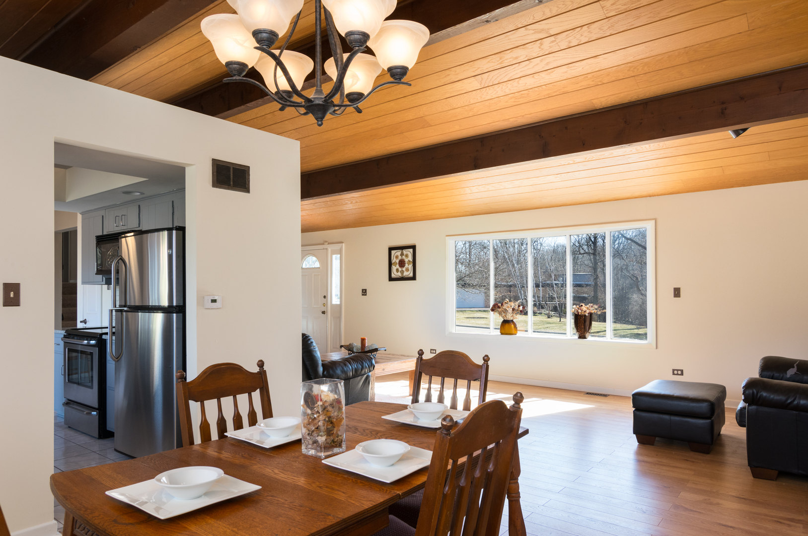 34 Londonderry Lane