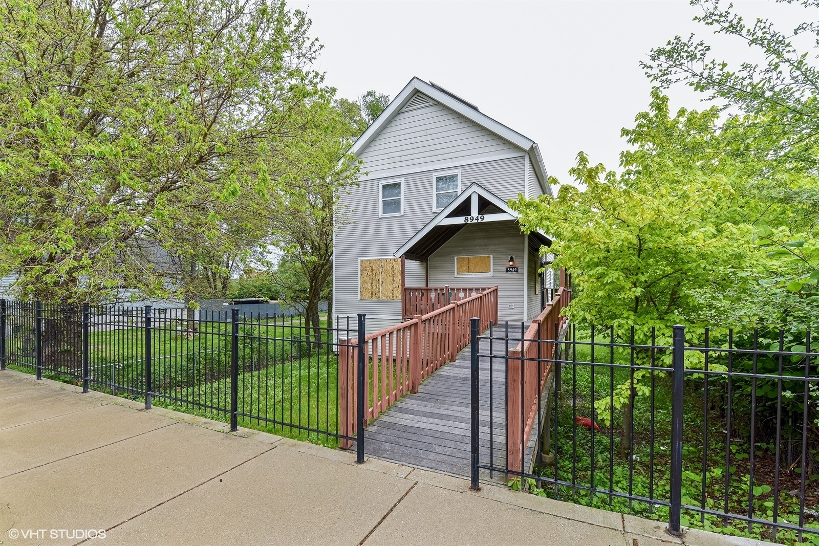 4 House in South Chicago