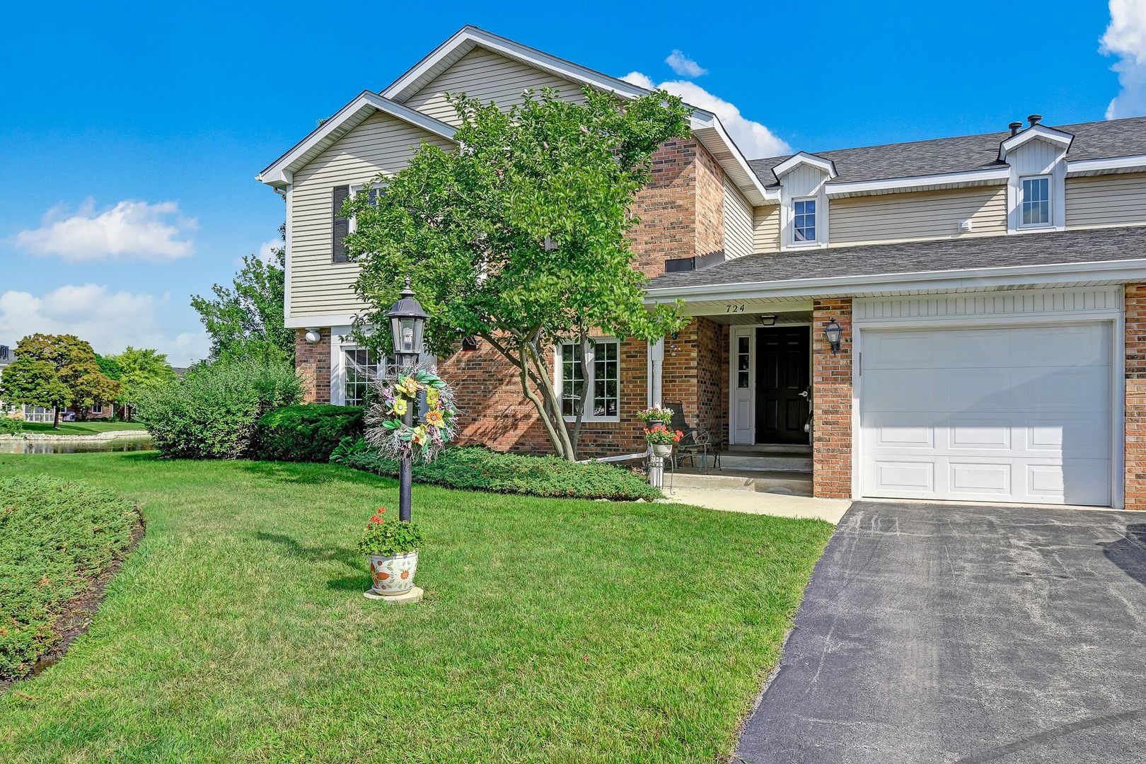 Willowbrook IL Homes for Sale Willowbrook Real Estate Bowers Realty