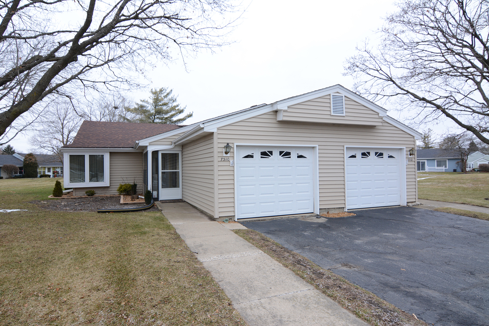 Leisure Village in Fox Lake IL Homes for Sale Leisure Village in Fox Lake Real Estate Bowers