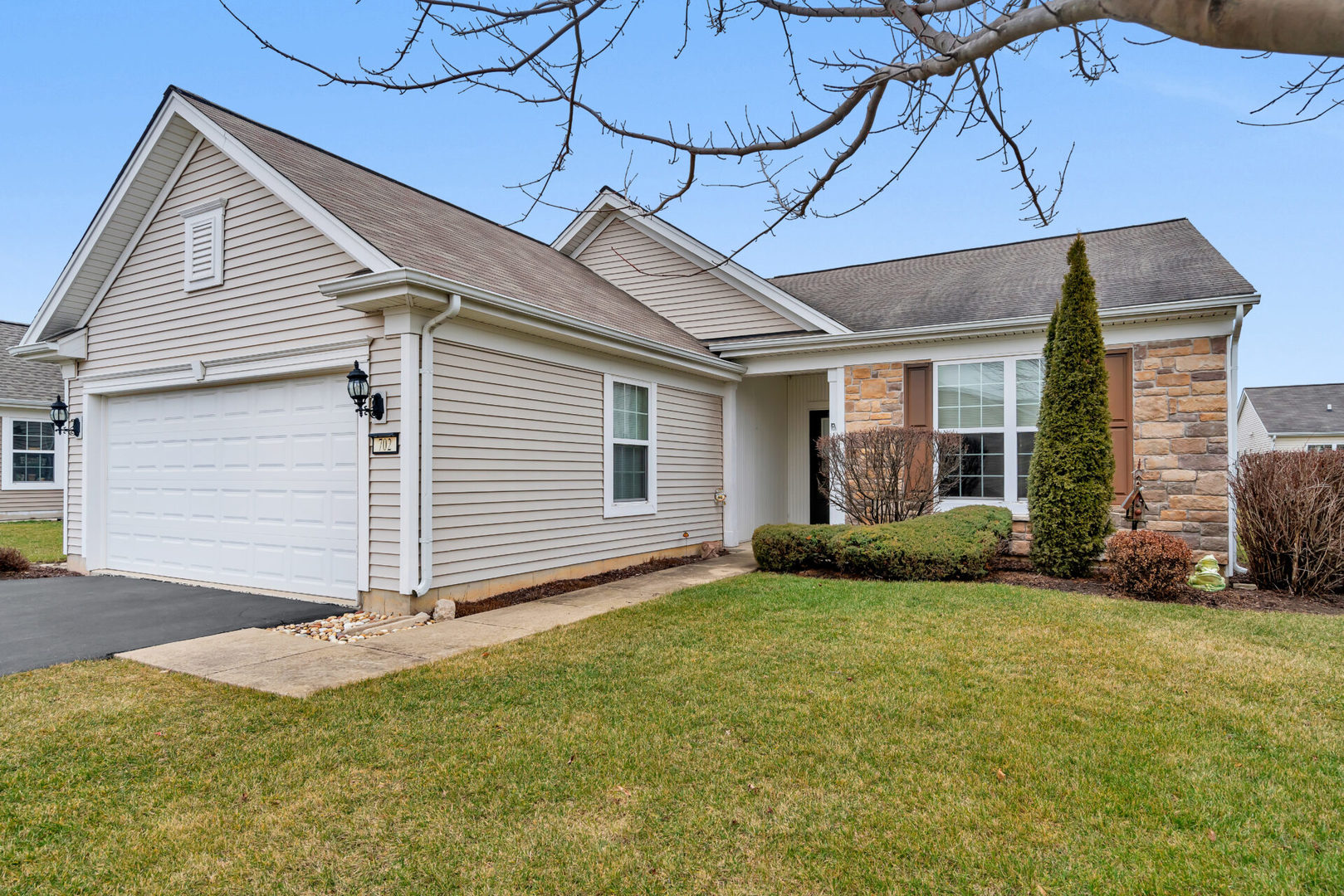 Shorewood Glen Del b in Shorewood IL Homes for Sale Shorewood Glen Del b in Shorewood