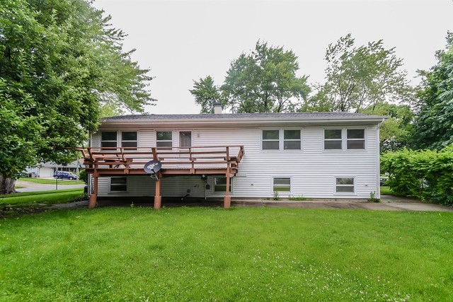 1 E Beechwood Court