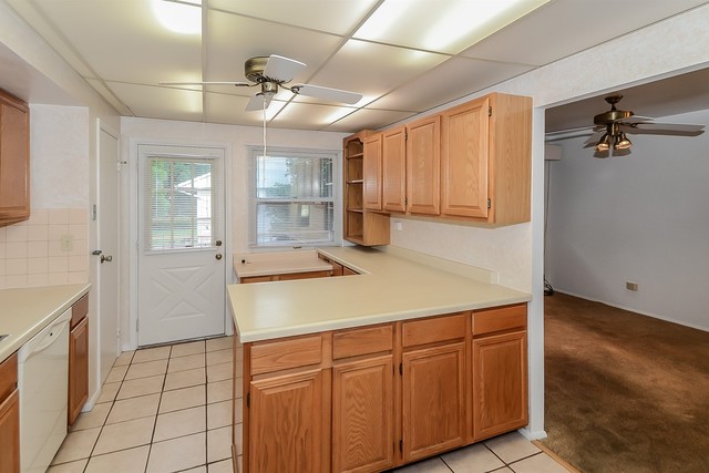 1 E Beechwood Court