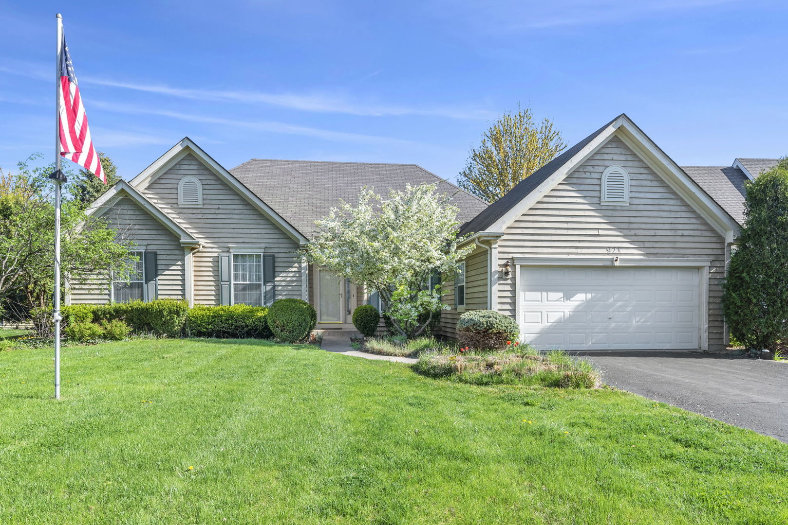 Hampton Hills in West Chicago IL Homes for Sale Hampton Hills in West Chicago Real Estate