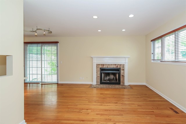 443 Le Parc Circle