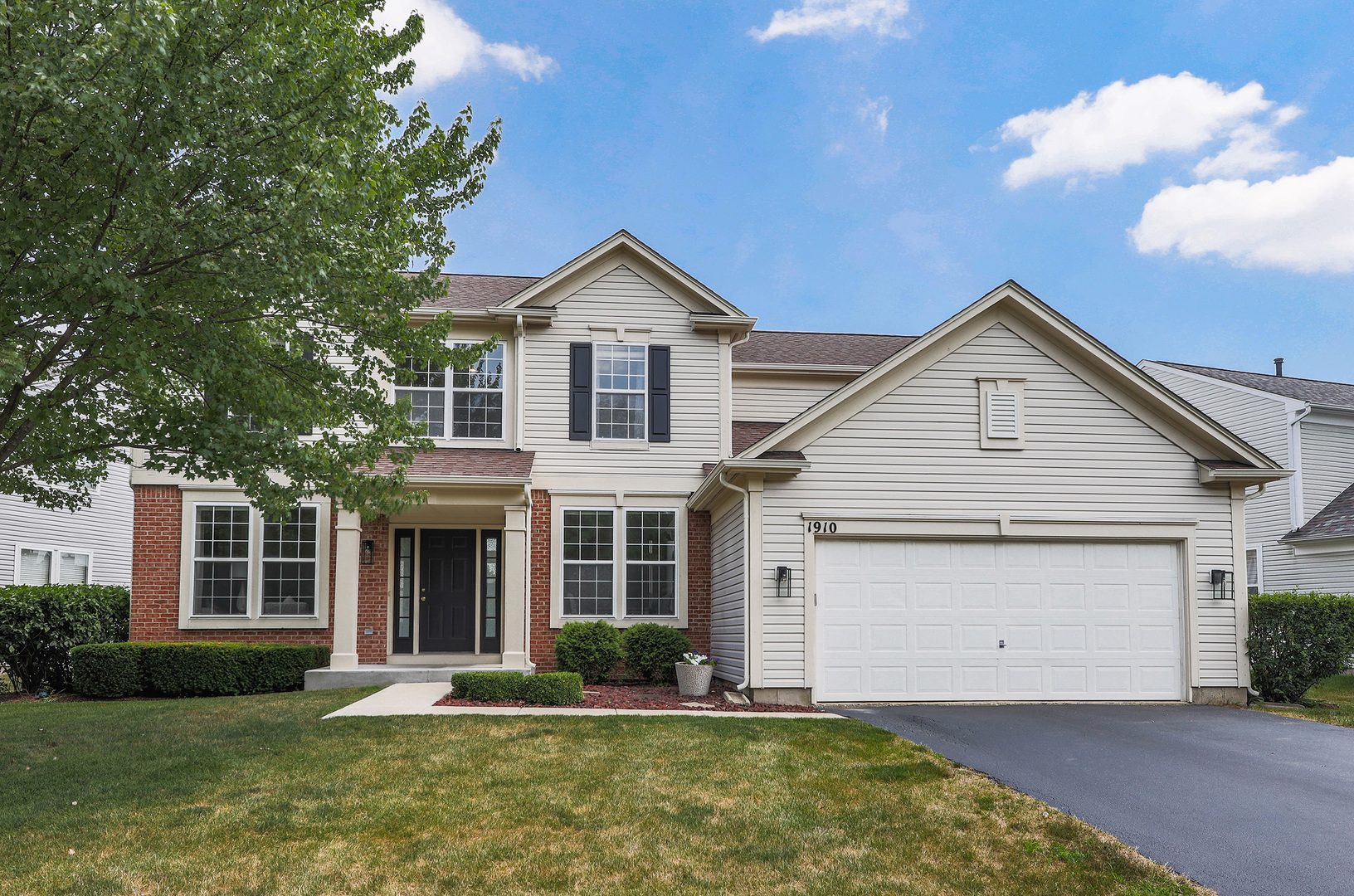 Harbor Springs in Aurora IL Homes for Sale Harbor Springs in Aurora