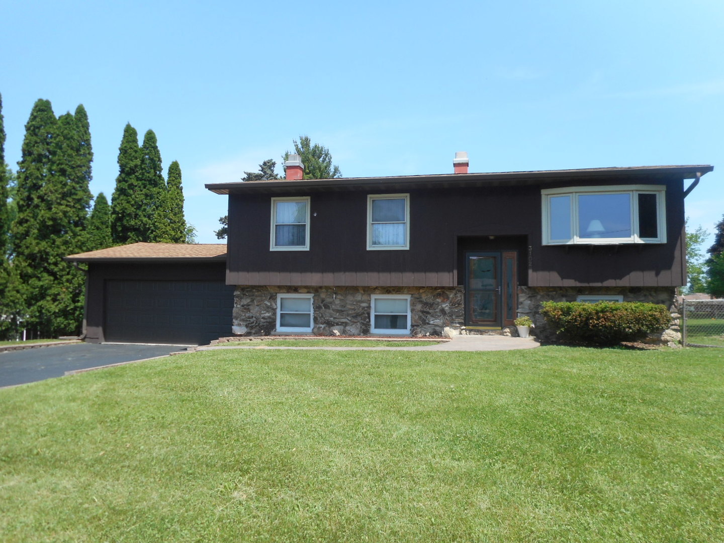 Lake Killarney in Cary IL Homes for Sale Lake Killarney in Cary Real