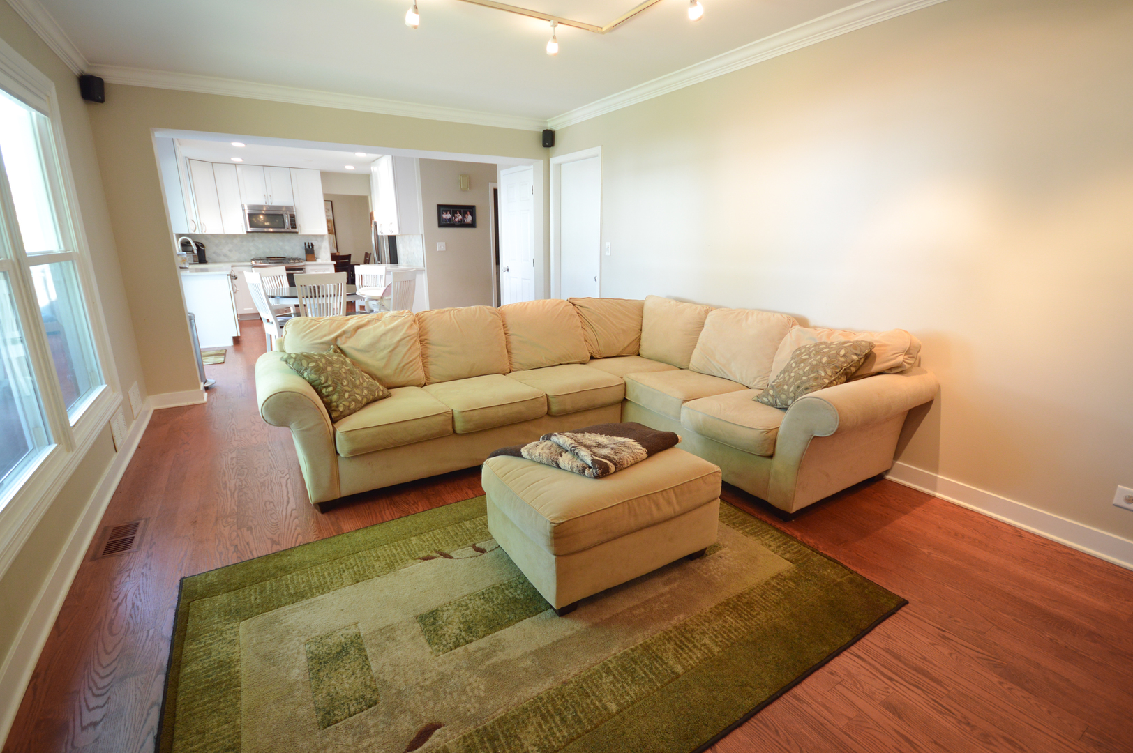771 Heatherdown Way