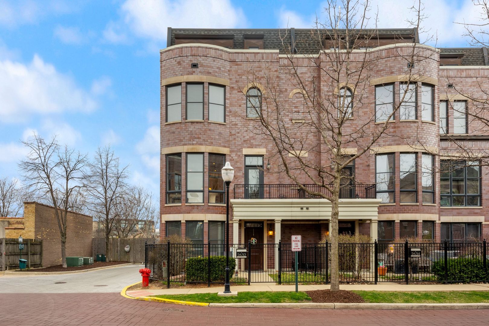 4 Townhouse in Lincoln Park