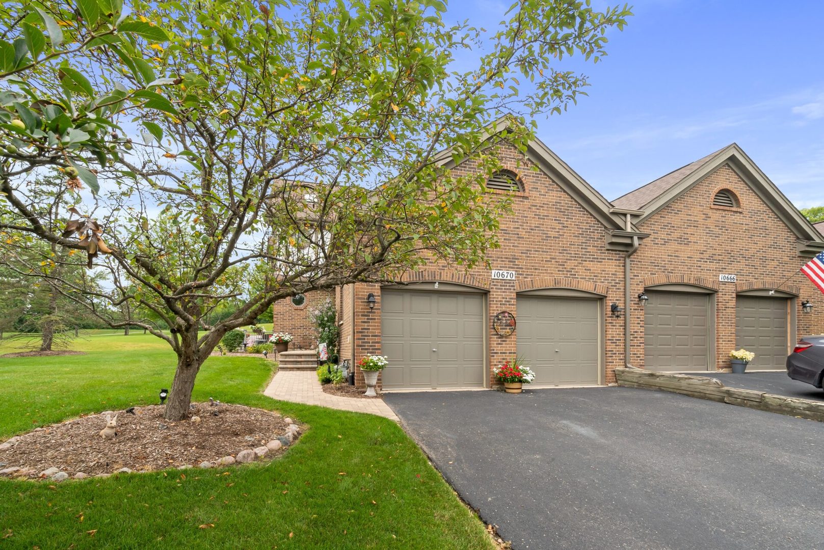 Crystal Tree in Orland Park IL Homes for Sale Crystal Tree in Orland Park Real Estate Bowers