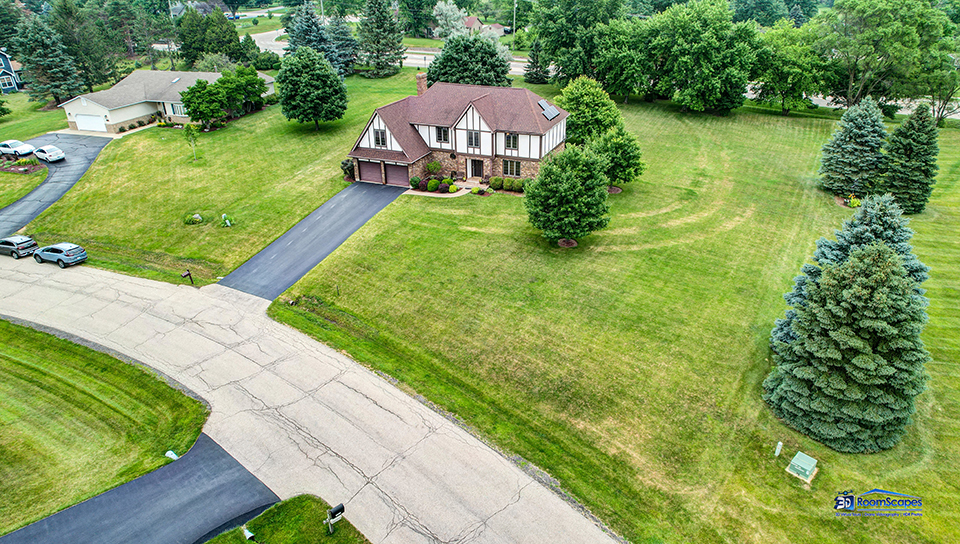 Deerwood in Crystal Lake IL Homes for Sale Deerwood in Crystal Lake