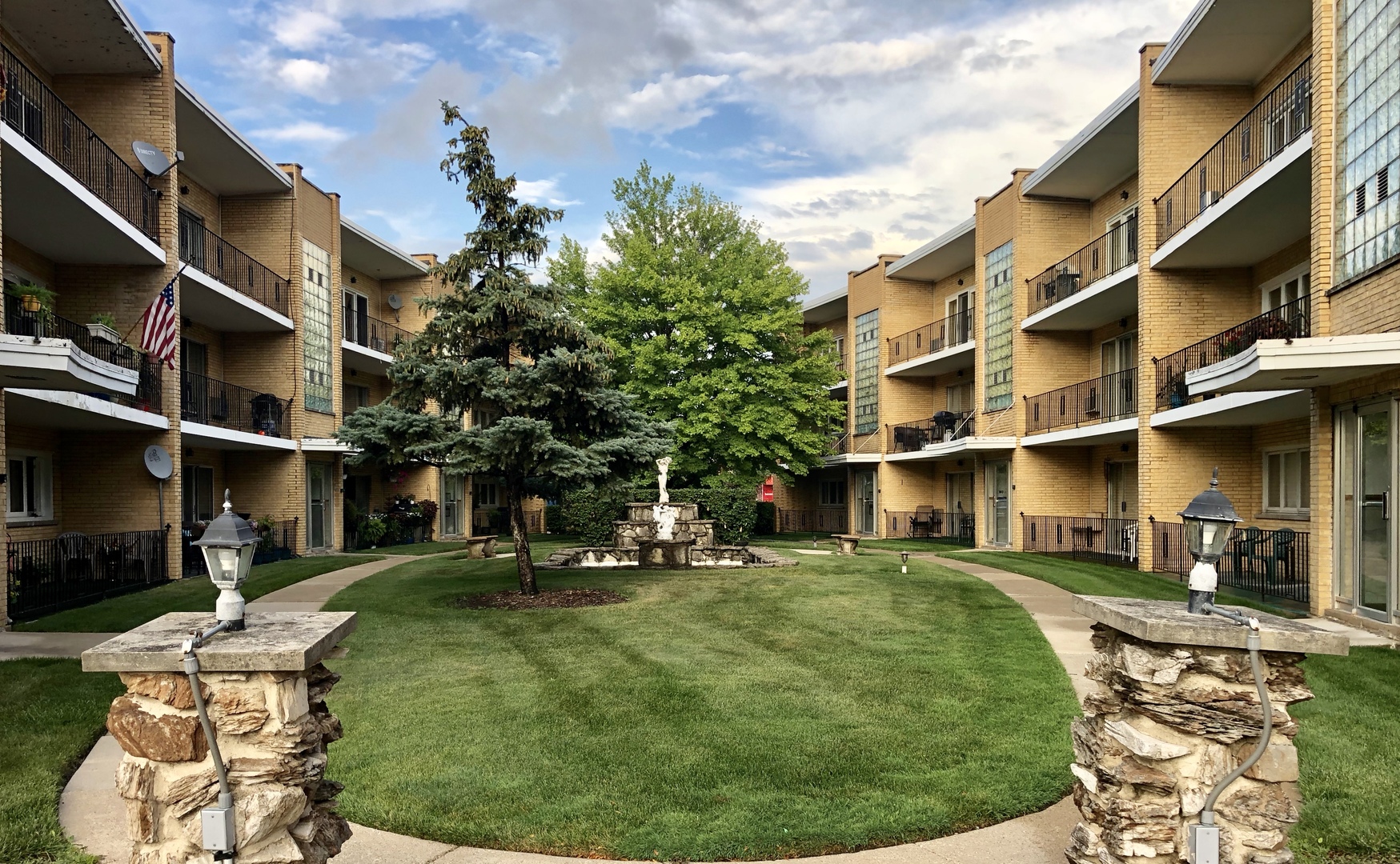 10312 S Pulaski 302A, Oak Lawn, MLS 10455282 Berkshire Hathaway